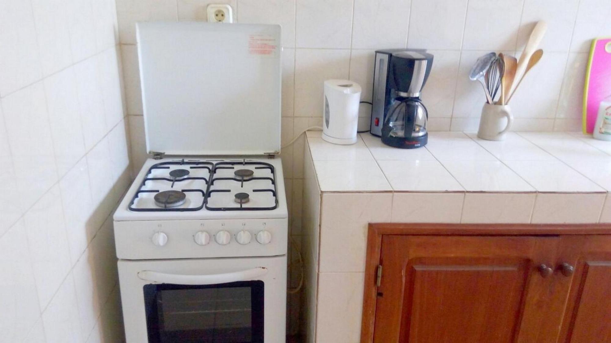 Dodoo Lodge Cotonou Quarto foto