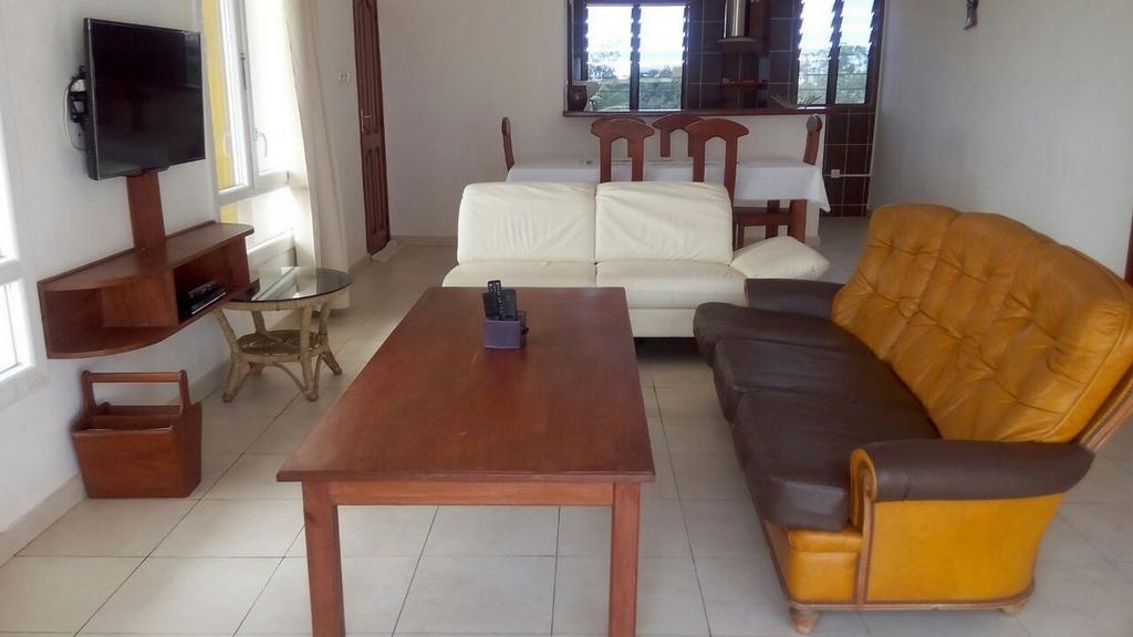 Dodoo Lodge Cotonou Exterior foto