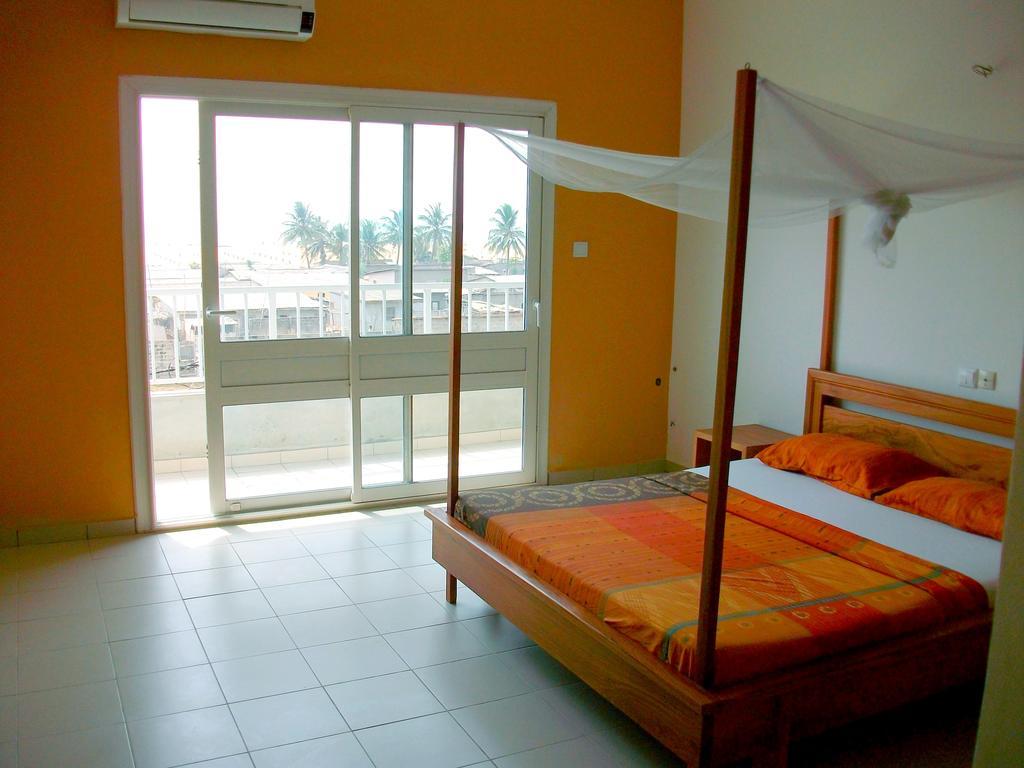 Dodoo Lodge Cotonou Exterior foto