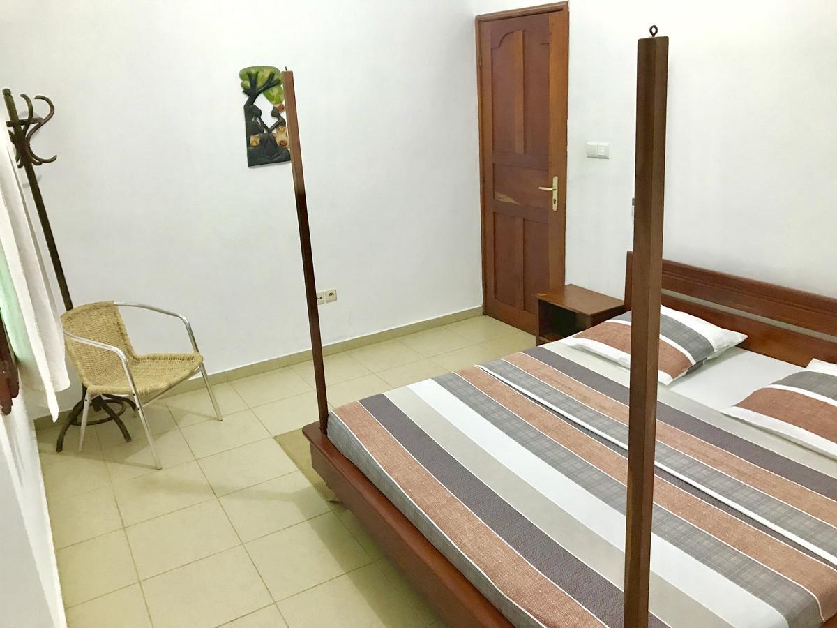 Dodoo Lodge Cotonou Exterior foto